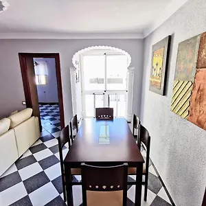 Piso Tranquilo En Apartamento